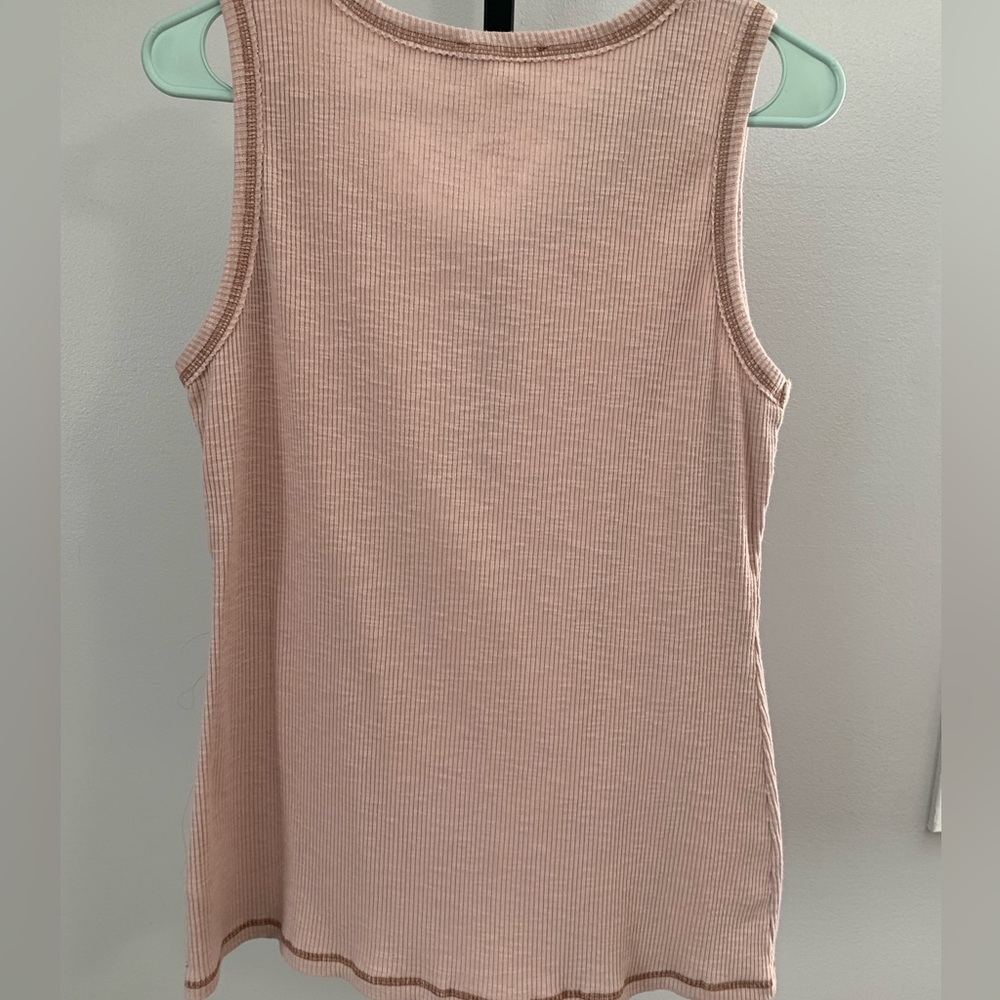 Doe & Rae Button-Front Ribbed Tank Top - Picture 4 of 16